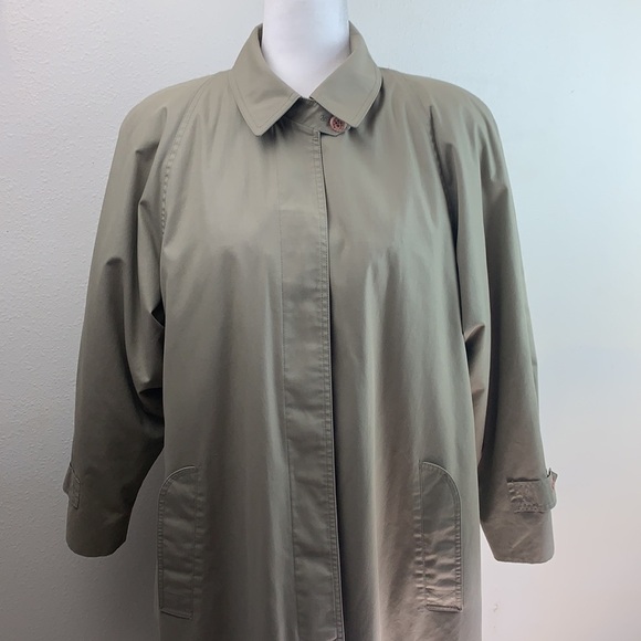 London Fog Thinsulate zip out quilted lining, classic tan trench coat EUC - Picture 2 of 14